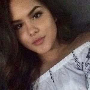 Meet your Posher, Julihana